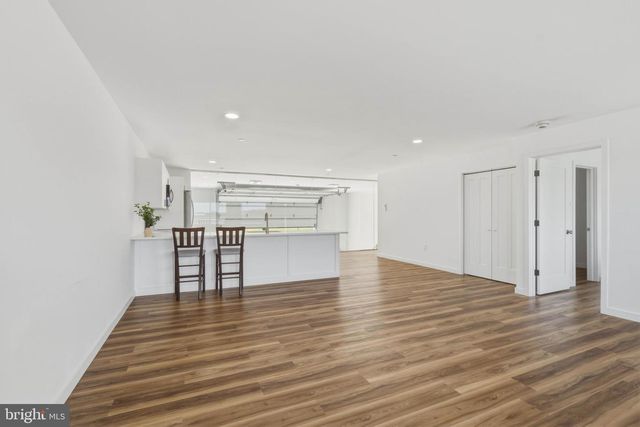93 CORSAIR DR, Millville, NJ 08332