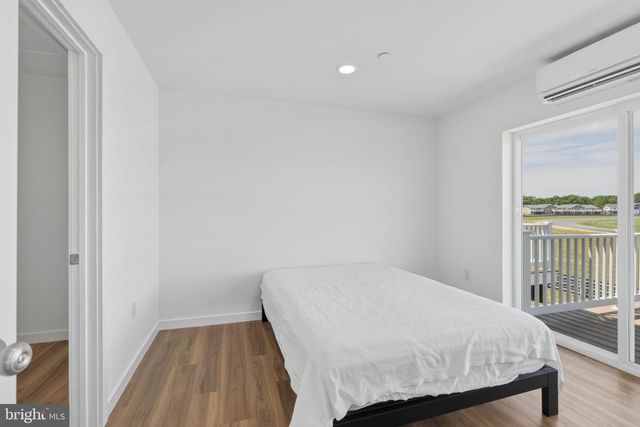 93 CORSAIR DR, Millville, NJ 08332