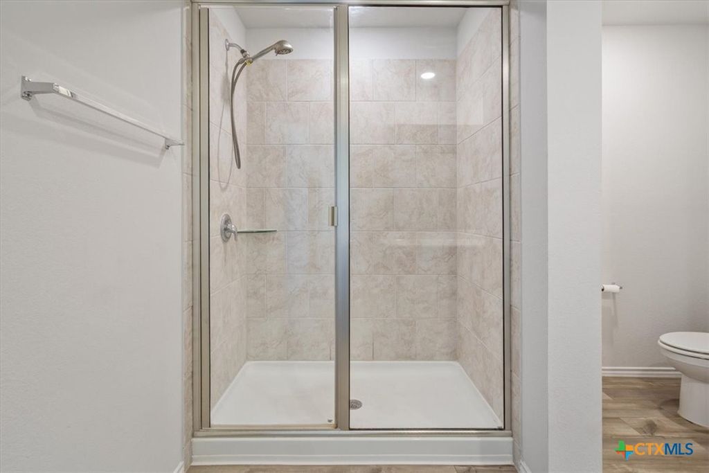 Image 17 of property listing at 300 Jacquard Court, Troy, TX 76579