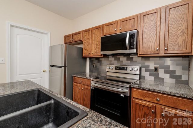 12355 Walden Lea Drive, Huntersville, NC 28078