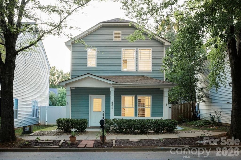 12355 Walden Lea Drive, Huntersville, NC 28078
