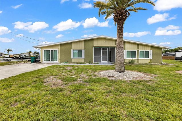 5527 FAIRWAY DRIVE S, Punta Gorda, FL 33982