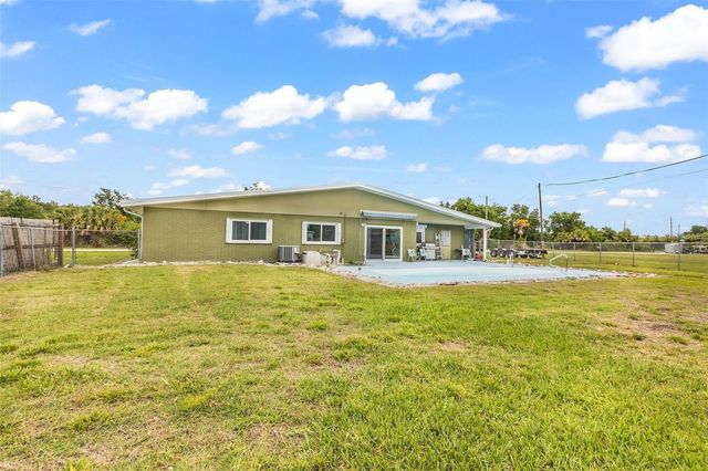 5527 FAIRWAY DRIVE S, Punta Gorda, FL 33982