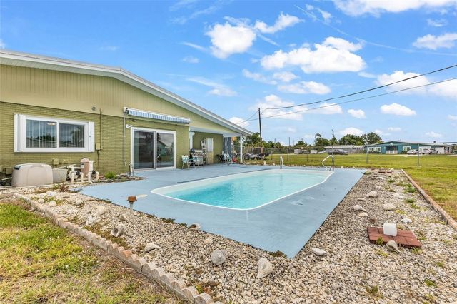 5527 FAIRWAY DRIVE S, Punta Gorda, FL 33982