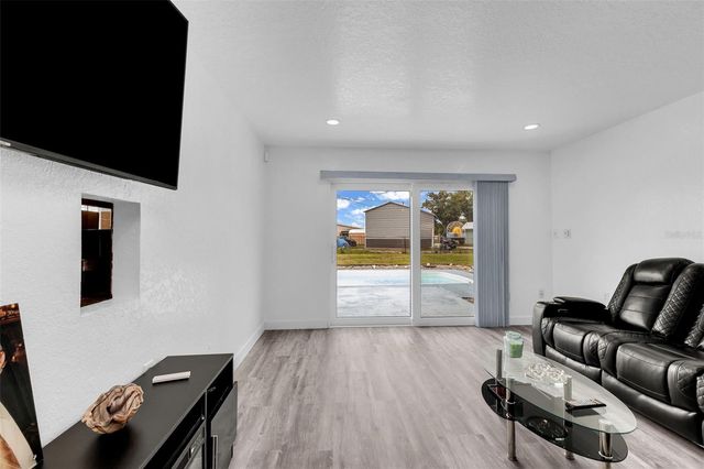 5527 FAIRWAY DRIVE S, Punta Gorda, FL 33982