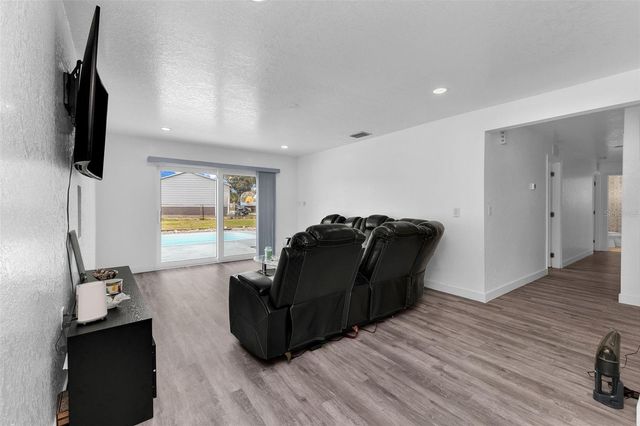 5527 FAIRWAY DRIVE S, Punta Gorda, FL 33982