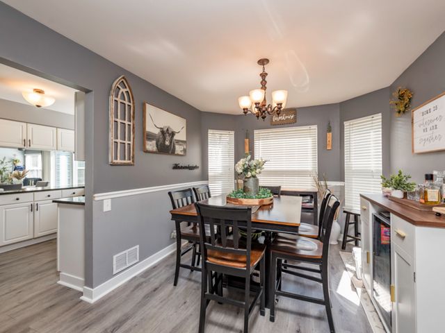 113 OAKTON Lane, Lake Villa, IL 60046