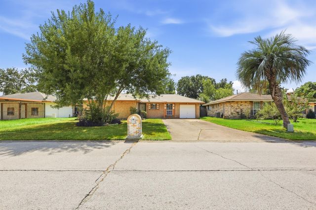 1507 Willow Rock Road, Houston, TX 77088