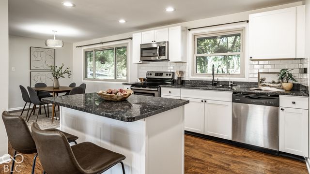 11802 Prairie Place, Carmel, IN 46033