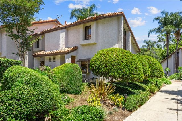 122 Kauai, Placentia, CA 92870