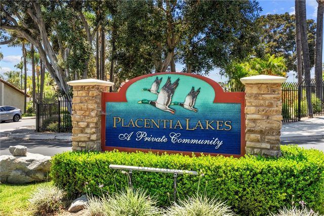 122 Kauai, Placentia, CA 92870