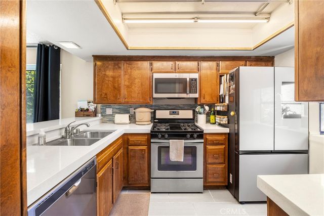 122 Kauai, Placentia, CA 92870