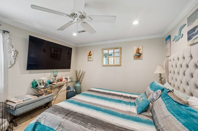 220 Lakewood Dr, Tullahoma, TN 37388