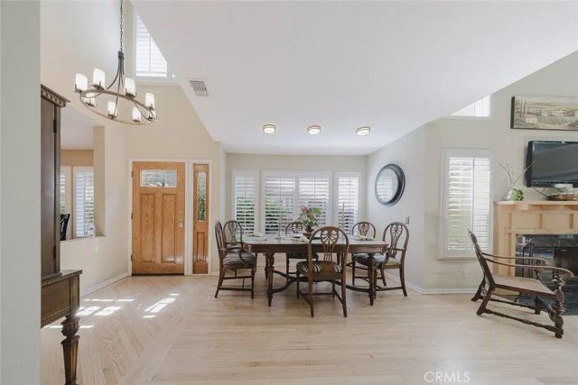 2902 Butter Creek, Pasadena, CA 91107