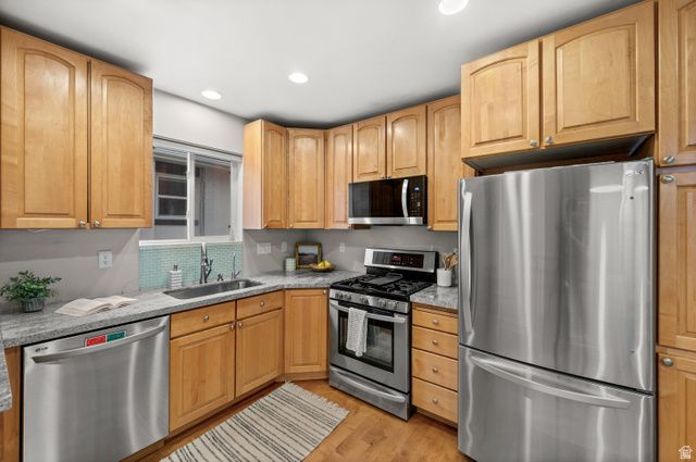 1028 E BLAINE AVE, Salt Lake City, UT 84105