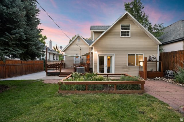 1028 E BLAINE AVE, Salt Lake City, UT 84105