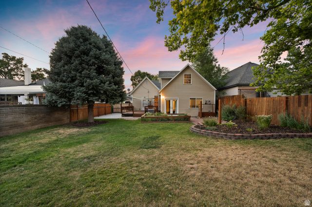 1028 E BLAINE AVE, Salt Lake City, UT 84105