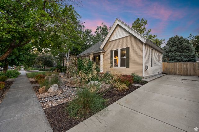 1028 E BLAINE AVE, Salt Lake City, UT 84105