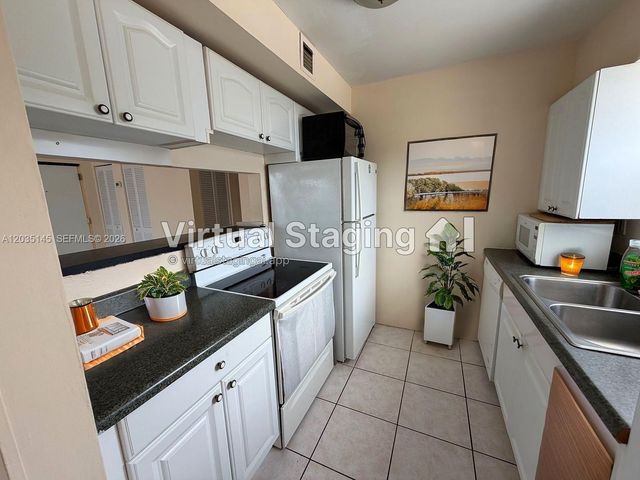 16508 NE 26th Avenue 201, North Miami Beach, FL 33160