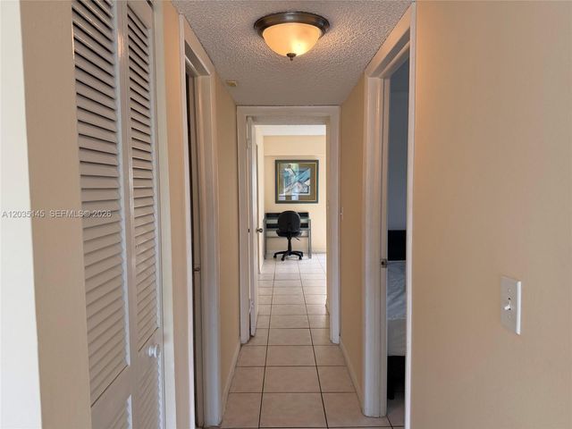 16508 NE 26th Avenue 201, North Miami Beach, FL 33160