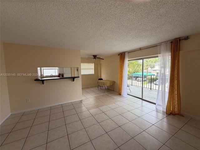 16508 NE 26th Avenue 201, North Miami Beach, FL 33160