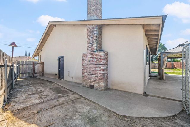 1315 Starlite Ln, Yuba City, CA 95991