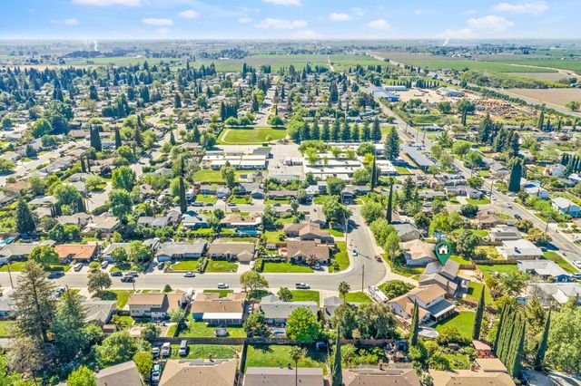 1315 Starlite Ln, Yuba City, CA 95991