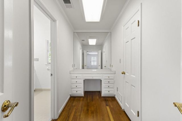 6770 River Springs Lane, Atlanta, GA 30328