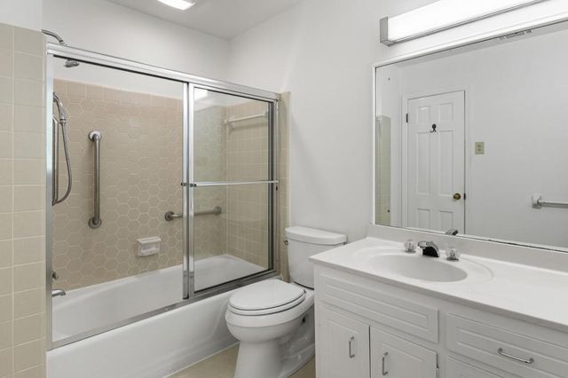6770 River Springs Lane, Atlanta, GA 30328
