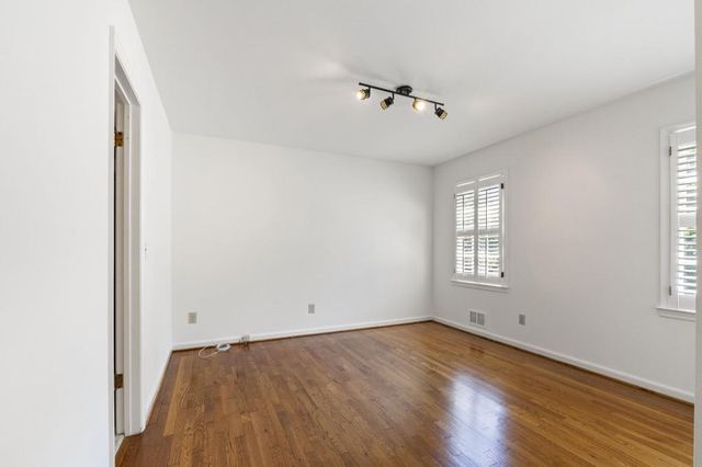 6770 River Springs Lane, Atlanta, GA 30328