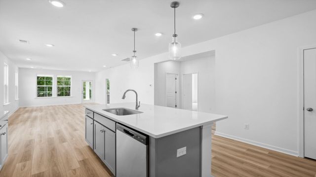 438 Cadbury Loop, Summerville, SC 29486