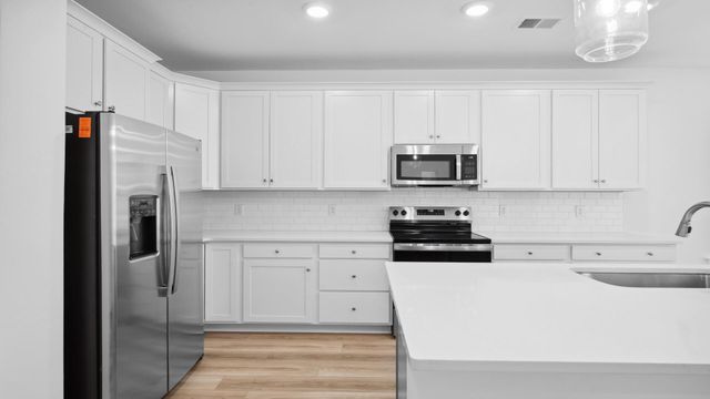 438 Cadbury Loop, Summerville, SC 29486