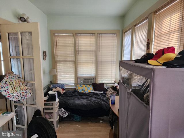 2307 COOPER RD, Atco, NJ 08004