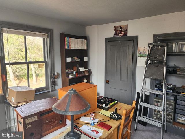 2307 COOPER RD, Atco, NJ 08004