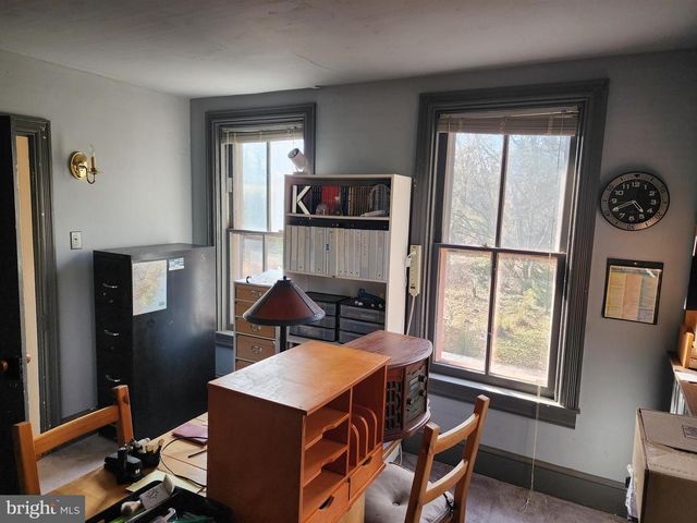 2307 COOPER RD, Atco, NJ 08004