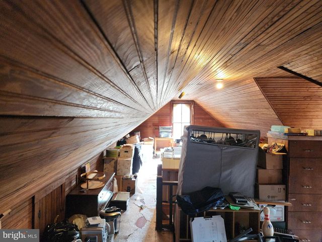 2307 COOPER RD, Atco, NJ 08004