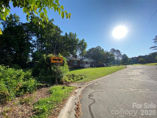148 Paddington Drive SW, Concord, NC 28025