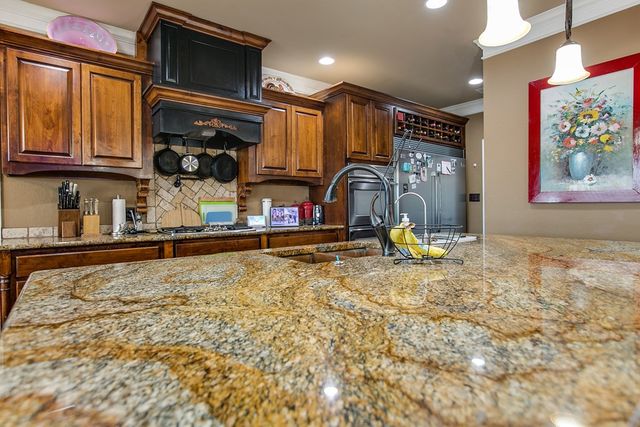 1814 Cove Road, San Angelo, TX 76904