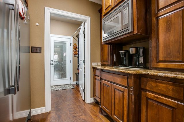 1814 Cove Road, San Angelo, TX 76904