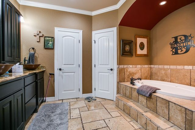 1814 Cove Road, San Angelo, TX 76904