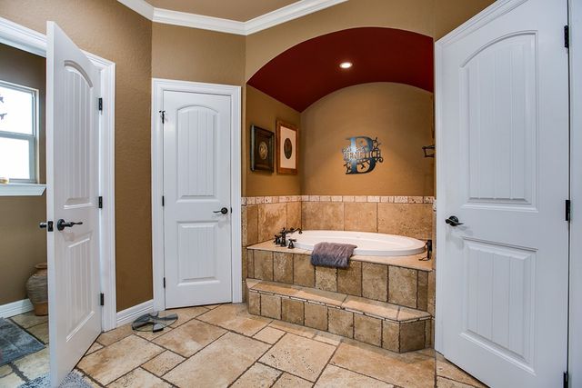 1814 Cove Road, San Angelo, TX 76904