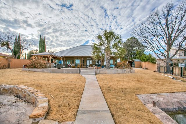 1814 Cove Road, San Angelo, TX 76904