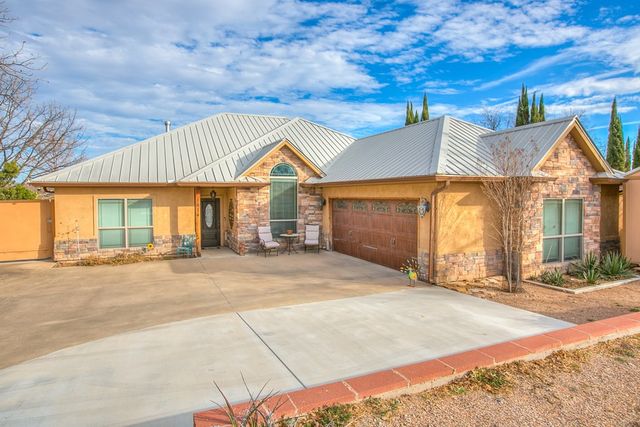 1814 Cove Road, San Angelo, TX 76904