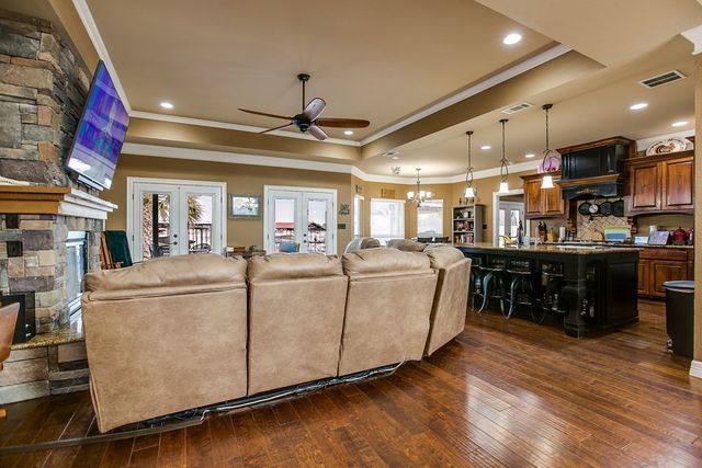 1814 Cove Road, San Angelo, TX 76904