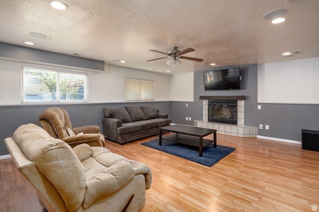 2829 W 5925 S, Roy, UT 84067