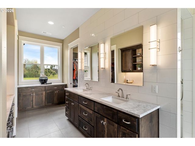 5018 Nw 199TH St, Ridgefield, WA 98642