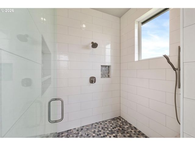 5018 Nw 199TH St, Ridgefield, WA 98642
