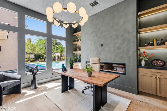 10205 Orkiney Drive, Las Vegas, NV 89144