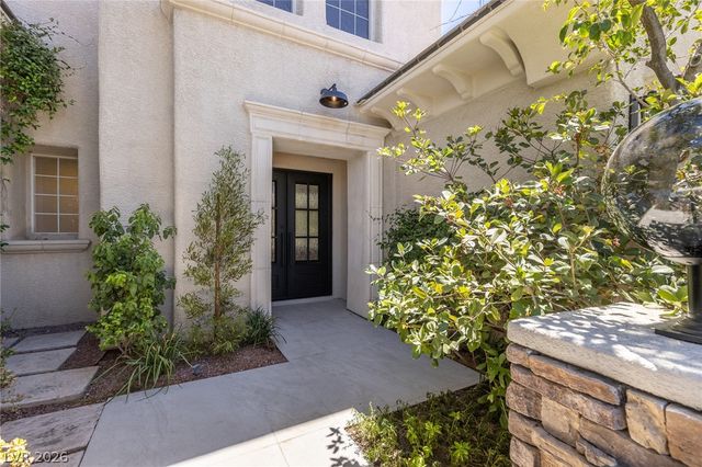 10205 Orkiney Drive, Las Vegas, NV 89144