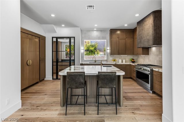 10205 Orkiney Drive, Las Vegas, NV 89144